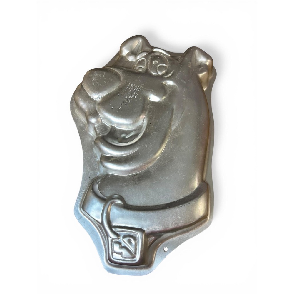 Vintage 1999 Scooby-Doo Wilton Cake Pan  #2105-3206 - Retro 90s Bakeware